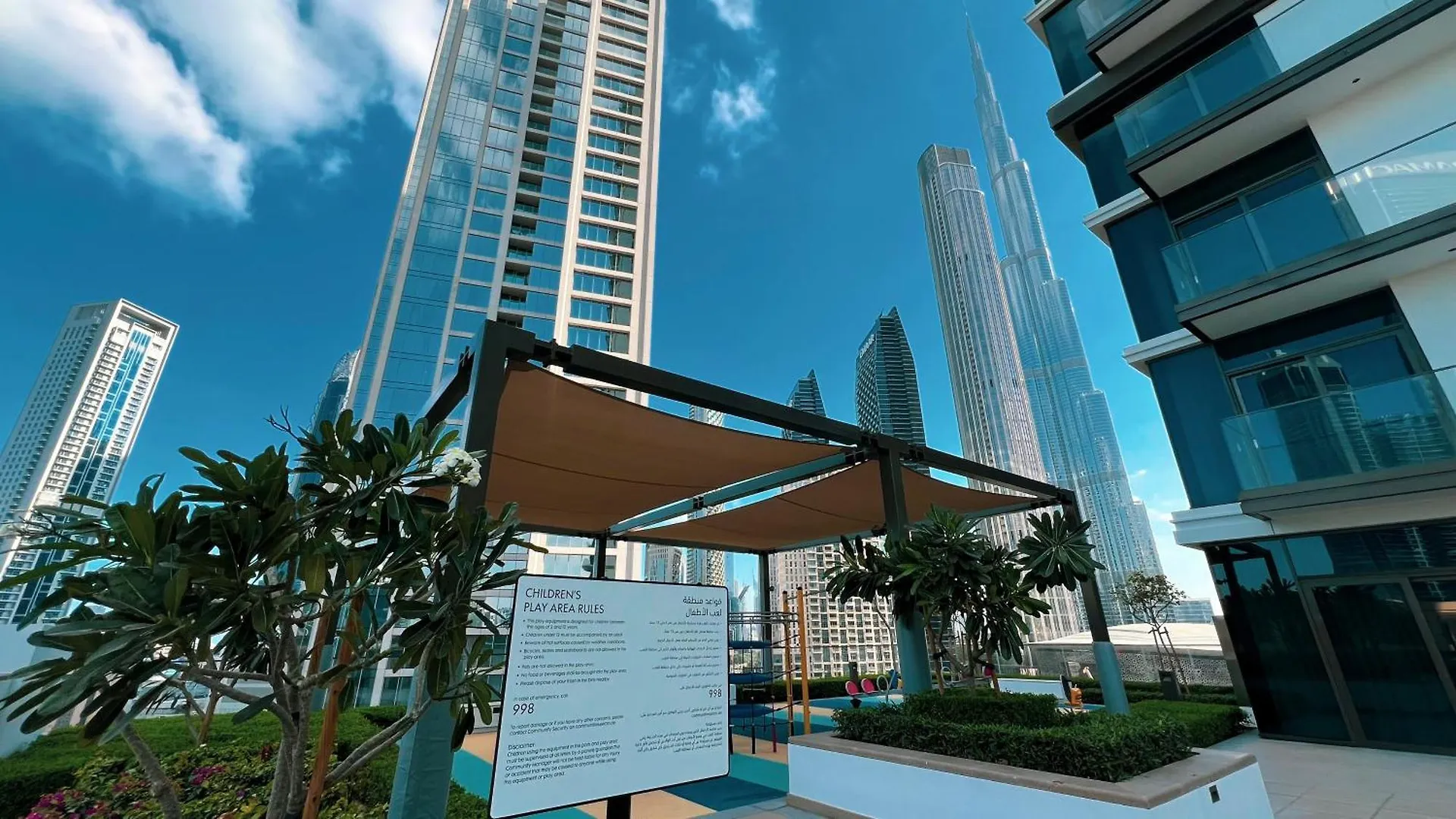 High Floor With Nice View! 2 Bedroom Exceptional Apartment Near Dubai Mall! Amazing Rooftop!